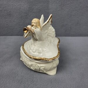 Rite Aid Angel Blowing Trumpet Heart Porcelain Trinket Jewelry Box White Gold